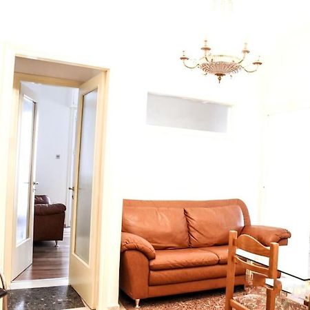 Athens Central 3Bd Apartment Next To Metro Luxury Dış mekan fotoğraf