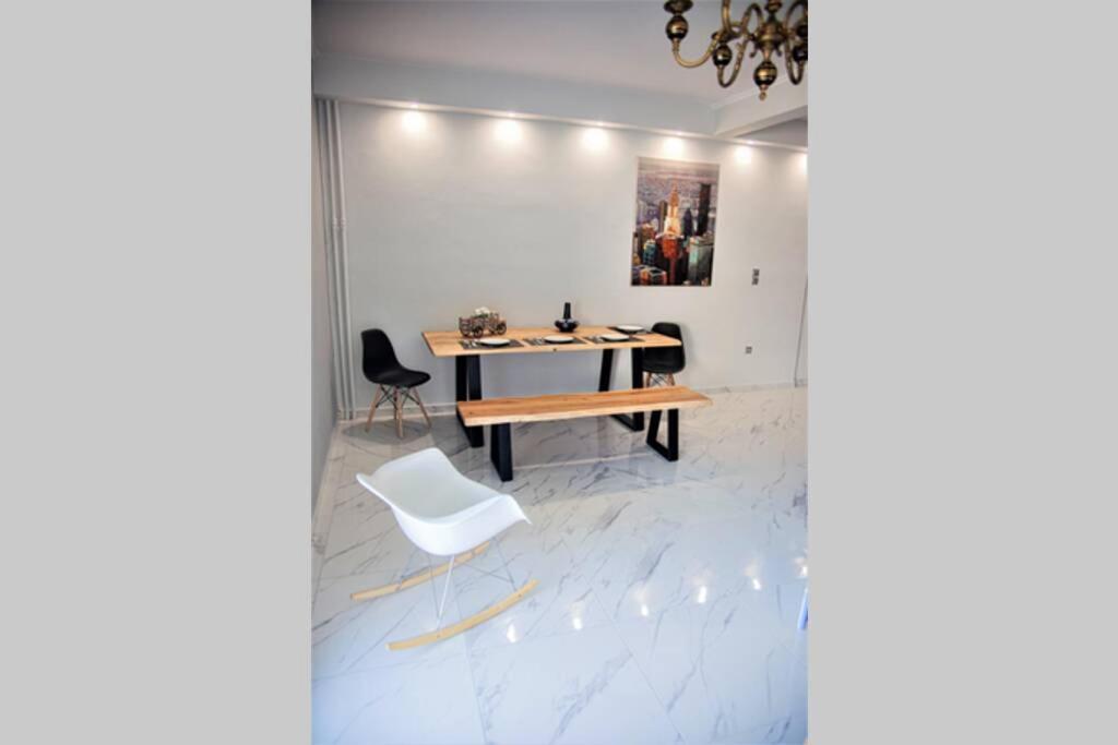 Athens Central 3Bd Apartment Next To Metro Luxury Dış mekan fotoğraf