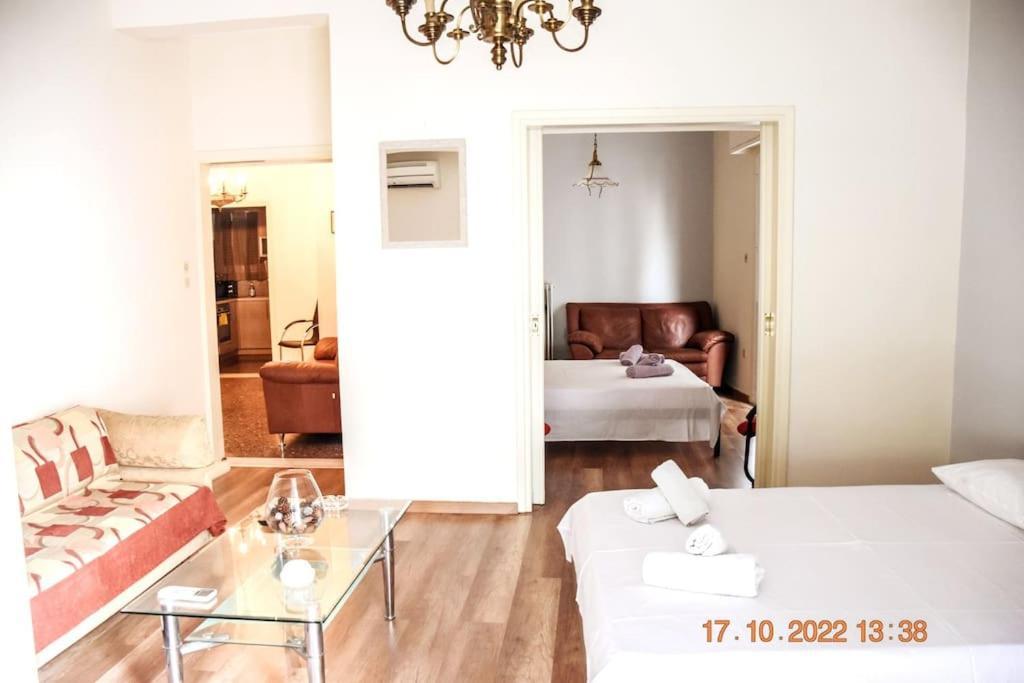 Athens Central 3Bd Apartment Next To Metro Luxury Dış mekan fotoğraf